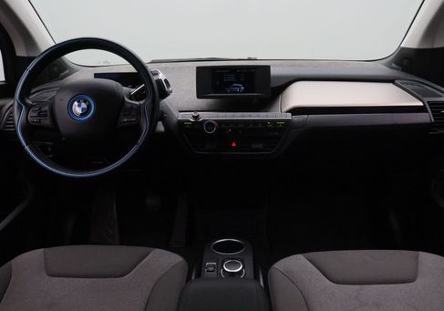 BMW i3, 2022 3