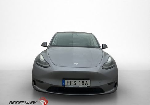 Tesla Model Y, 2023