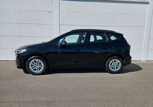 BMW 216, 2025