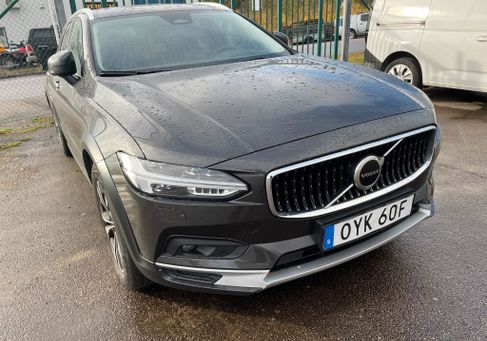 Volvo V90 Cross Country, 2024