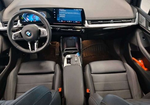 BMW 218, 2025 3