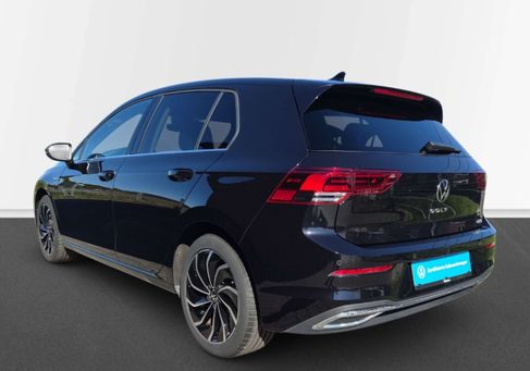 Volkswagen Golf, 2024 2