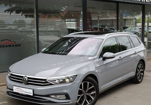 Volkswagen Passat Variant, 2023