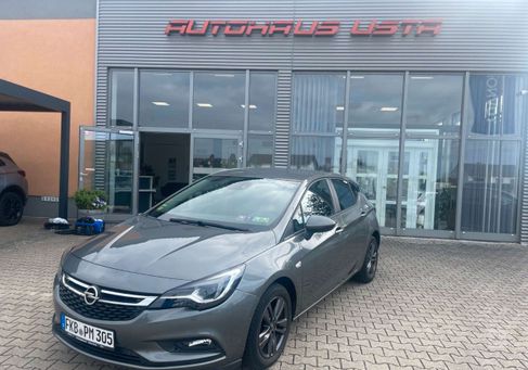 Opel Astra, 2019