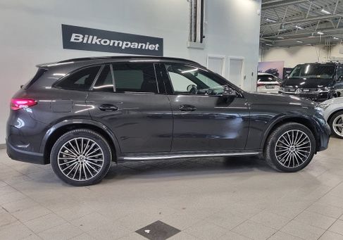 Mercedes-Benz GLC 300, 2023