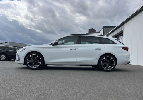 Cupra Leon, 2025