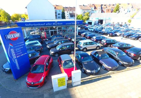 Mercedes-Benz GLA 200, 2021