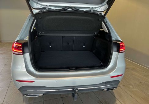 Mercedes-Benz B 200, 2020