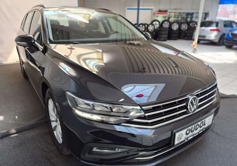 Volkswagen Passat Variant, 2023 3