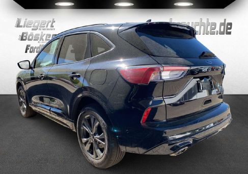 Ford Kuga, 2022