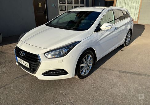 Hyundai i40, 2016