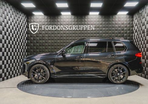 BMW X7, 2024