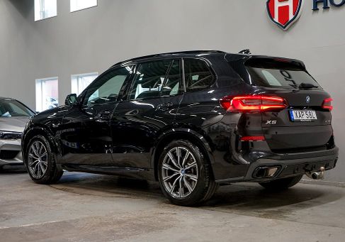 BMW X5, 2023