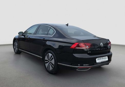 Volkswagen Passat, 2020