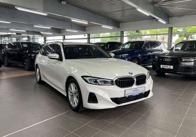 BMW 318, 2023
