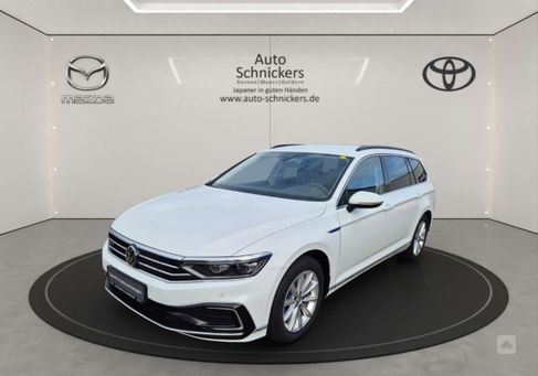 Volkswagen Passat Variant, 2021