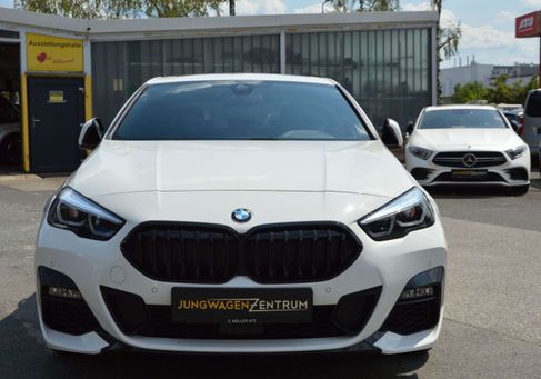 BMW 220, 2023 2