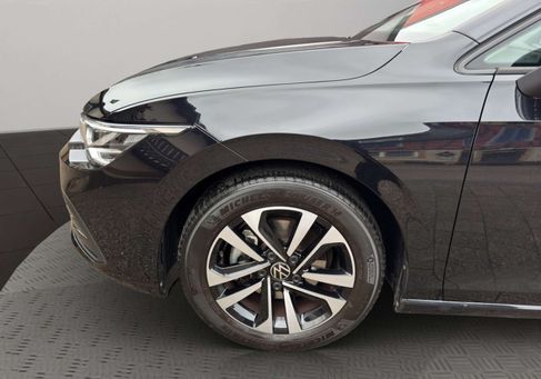 Volkswagen Golf, 2021 3