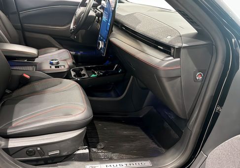Ford Mustang Mach-E, 2022