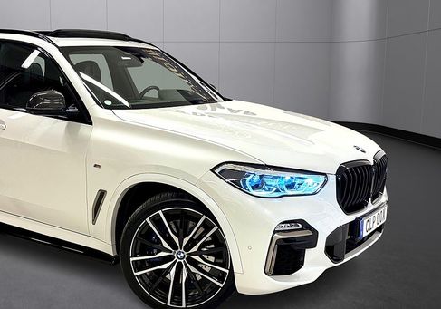 BMW X5 M50, 2019