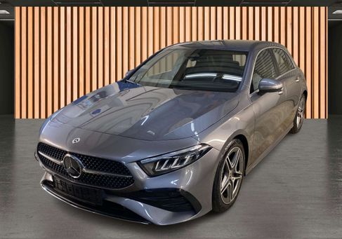 Mercedes-Benz A 180, 2025
