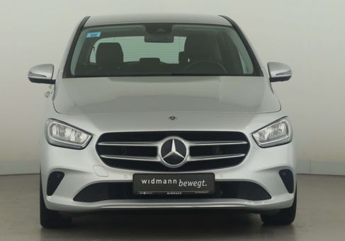 Mercedes-Benz B 180, 2019