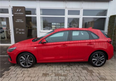 Hyundai i30, 2023 3