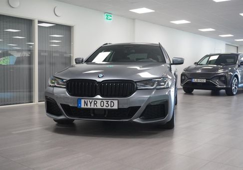 BMW 530, 2021