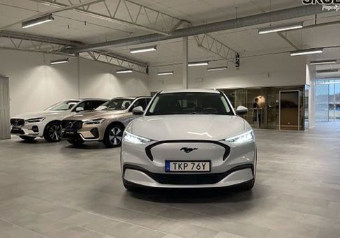 Ford Mustang Mach-E, 2021