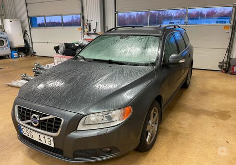 Volvo V70, 2011