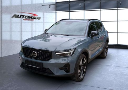 Volvo XC40, 2023 3