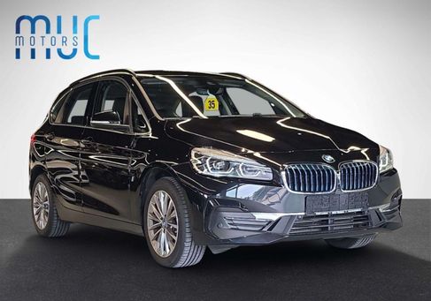 BMW 225, 2018 3