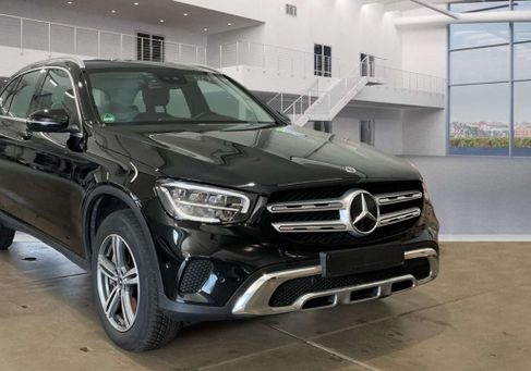 Mercedes-Benz GLC 300, 2023