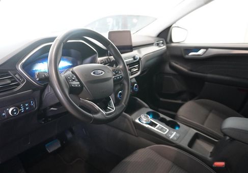 Ford Kuga, 2023