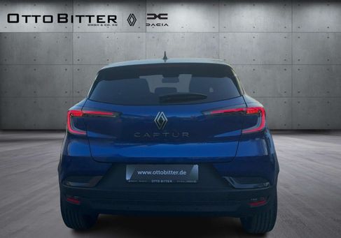 Renault Captur, 2025 3