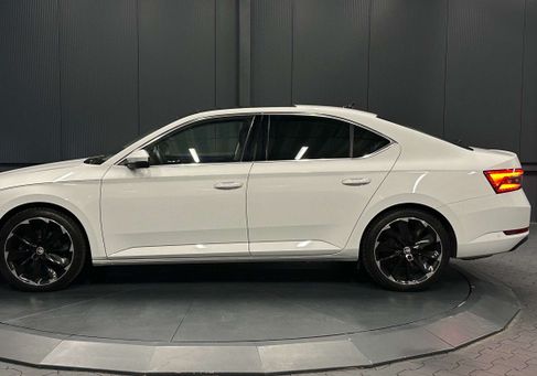 Skoda Superb, 2022