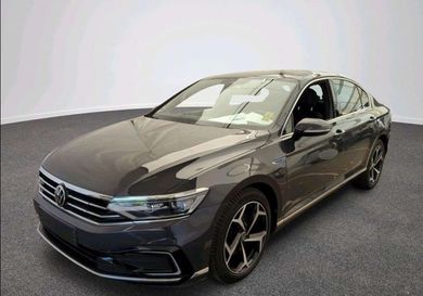 Volkswagen Passat, 2021