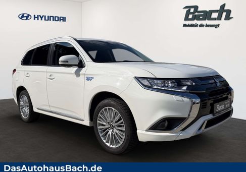 Mitsubishi Outlander, 2020