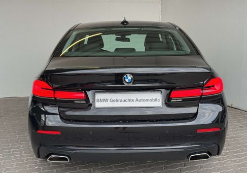 BMW 530, 2021