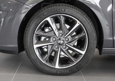 Hyundai i30, 2025 3
