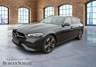 Mercedes-Benz C 300, 2022