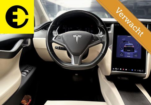 Tesla Model X, 2018 3