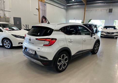 Renault Captur, 2022 3