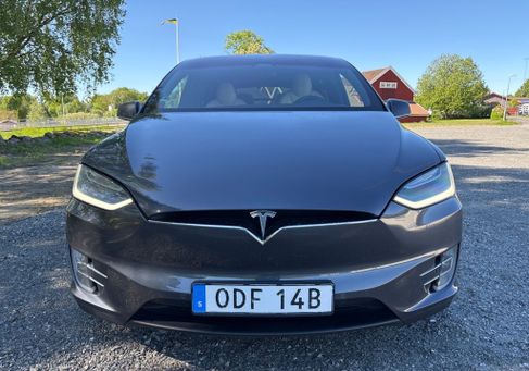 Tesla Model X, 2020