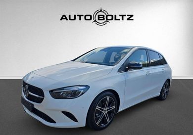 Mercedes-Benz B 180, 2025