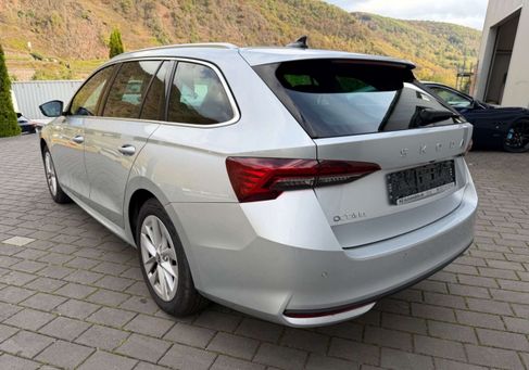 Skoda Octavia, 2025 3