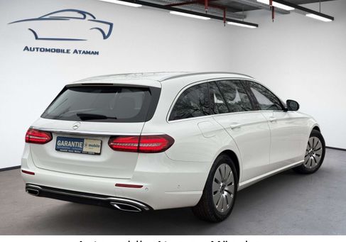 Mercedes-Benz E 200, 2021