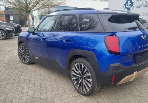 MINI, 2025