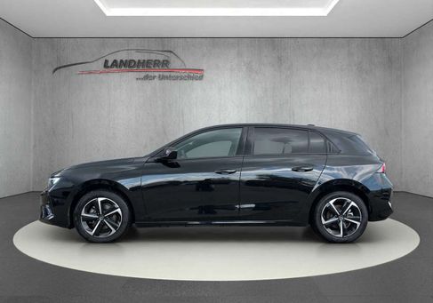 Opel Astra, 2024