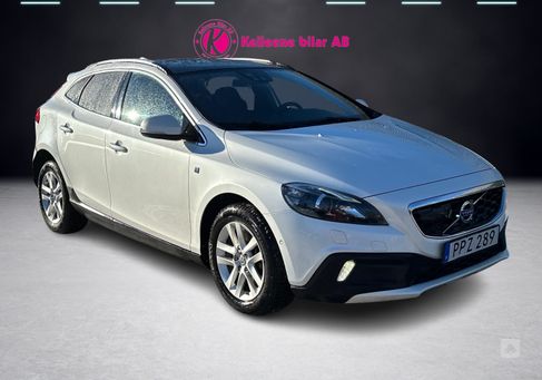 Volvo V40 Cross Country, 2016